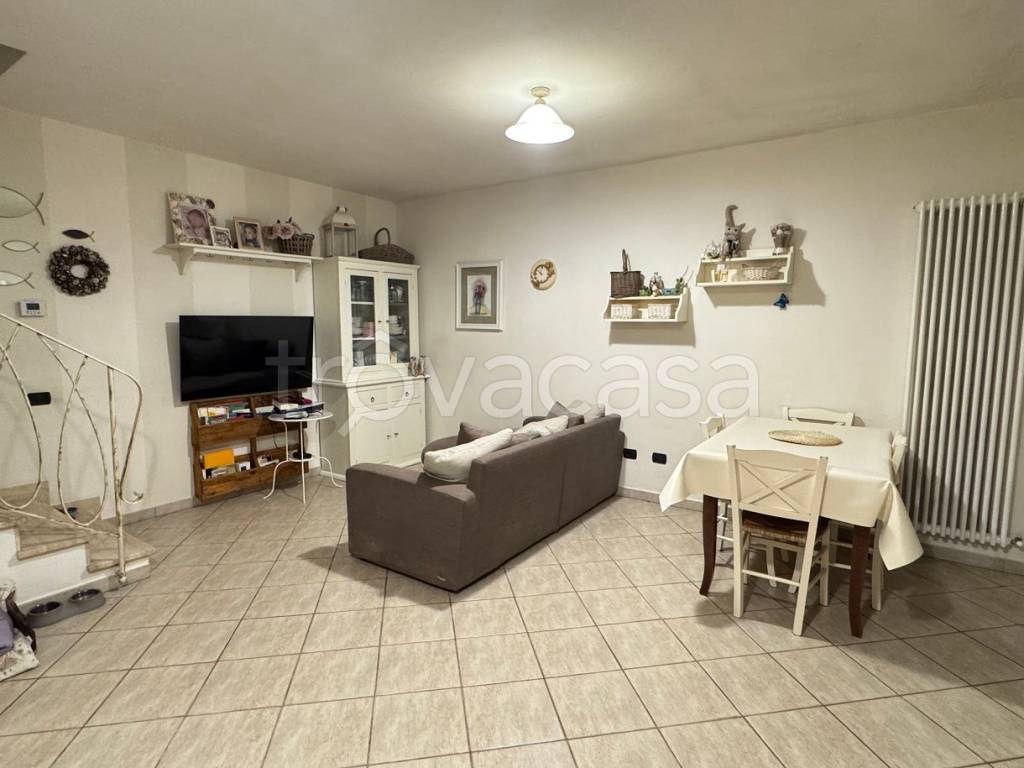 appartamento in vendita a Santa Maria a Monte