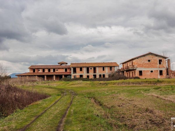 casa indipendente in vendita a Santa Maria a Monte