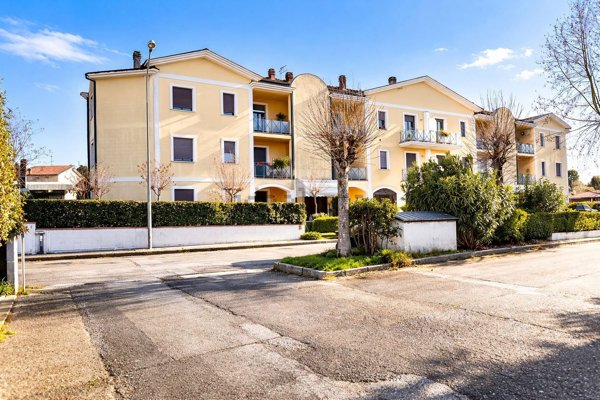 appartamento in vendita a Santa Maria a Monte in zona Montecalvoli