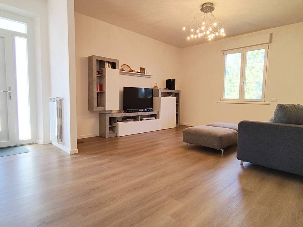 appartamento in vendita a Santa Maria a Monte