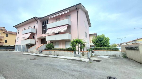 appartamento in vendita a Santa Maria a Monte