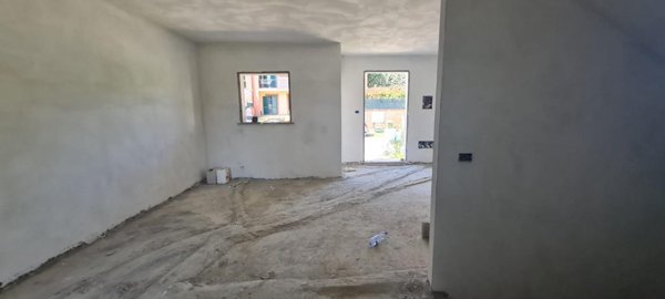 casa indipendente in vendita a Santa Maria a Monte