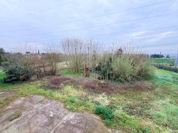 casa indipendente in vendita a Santa Maria a Monte