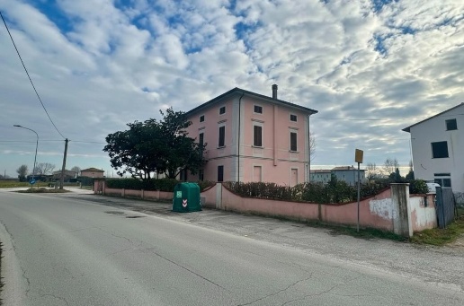 casa indipendente in vendita a Santa Maria a Monte in zona San Donato