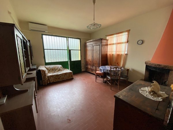 casa indipendente in vendita a Santa Maria a Monte