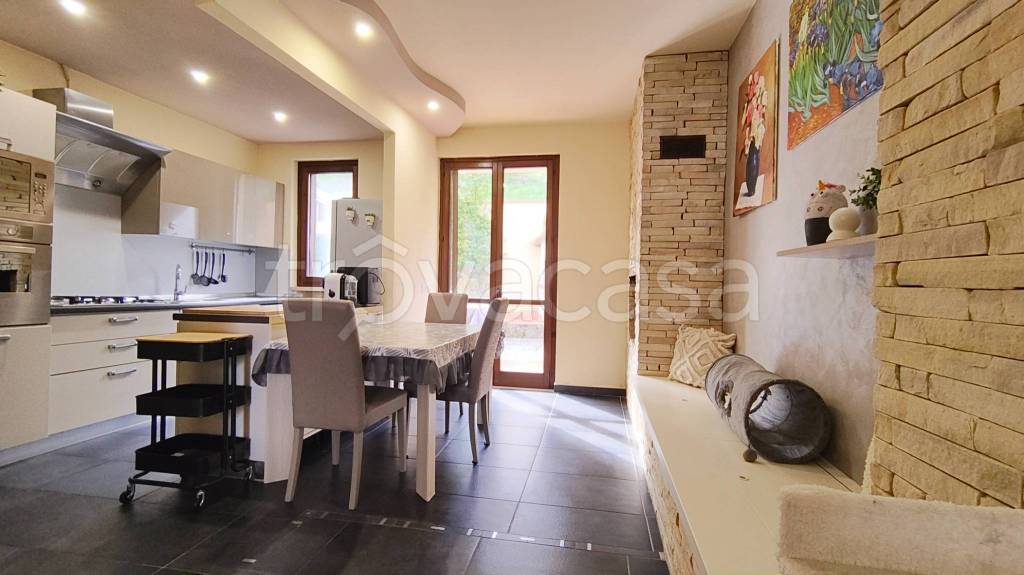 casa indipendente in vendita a Santa Maria a Monte