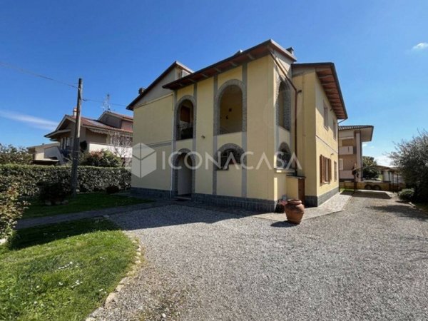 appartamento in vendita a Santa Maria a Monte in zona Montecalvoli