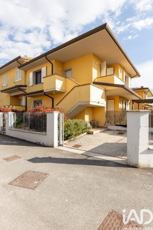 appartamento in vendita a Santa Maria a Monte