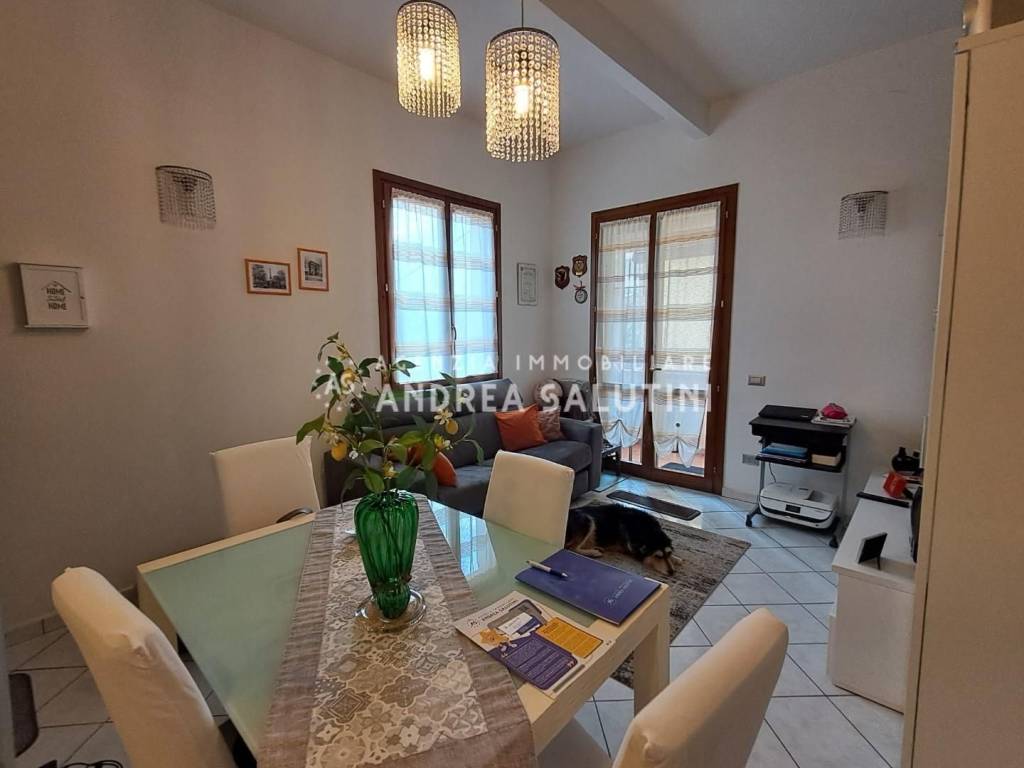 appartamento in vendita a Santa Maria a Monte in zona Montecalvoli