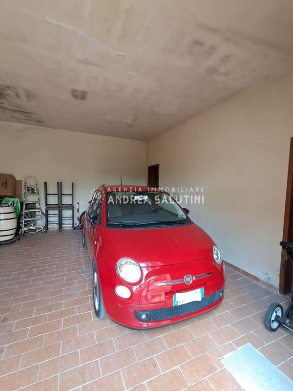 appartamento in vendita a Santa Maria a Monte in zona Montecalvoli