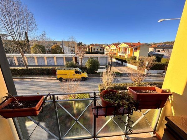 appartamento in vendita a Santa Maria a Monte in zona Montecalvoli
