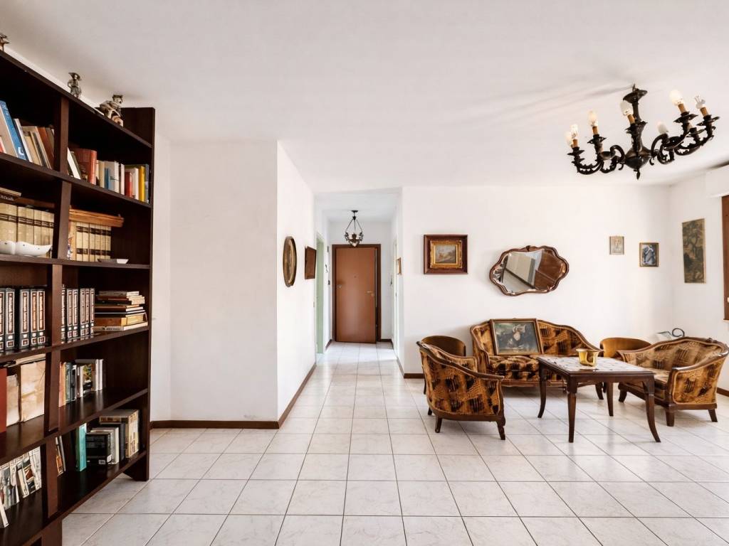 appartamento in vendita a Santa Maria a Monte in zona Montecalvoli