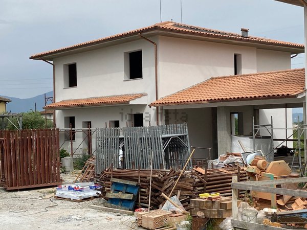 casa indipendente in vendita a Santa Maria a Monte