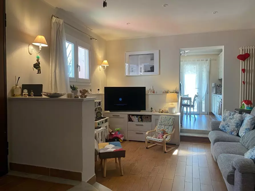 casa indipendente in vendita a Santa Maria a Monte