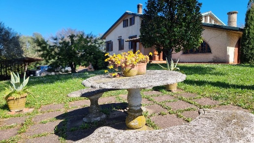 casa indipendente in vendita a Santa Maria a Monte in zona Pregiuntino