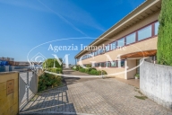 negozio in vendita a Santa Maria a Monte