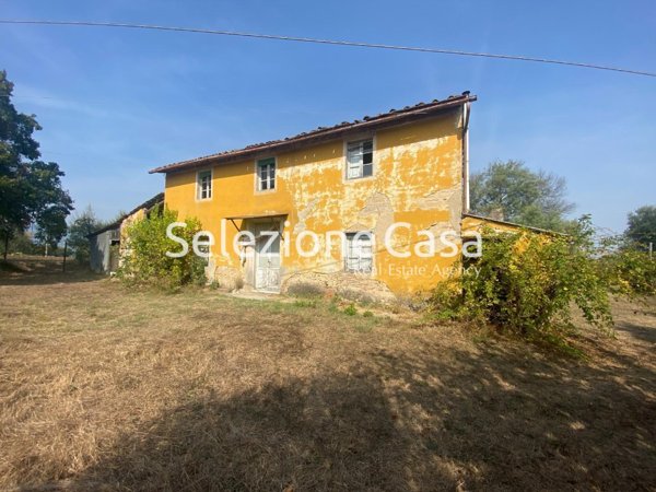 casa indipendente in vendita a Santa Maria a Monte