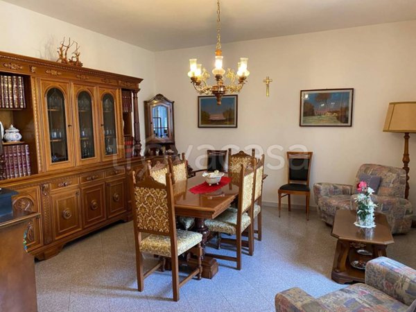 casa indipendente in vendita a Santa Maria a Monte