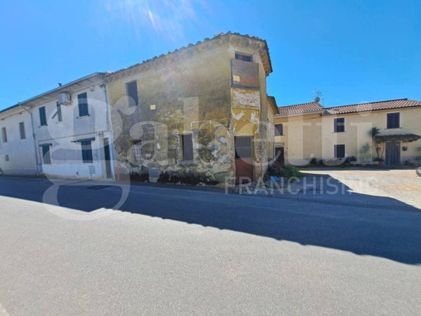 casa indipendente in vendita a Santa Maria a Monte in zona Cerretti