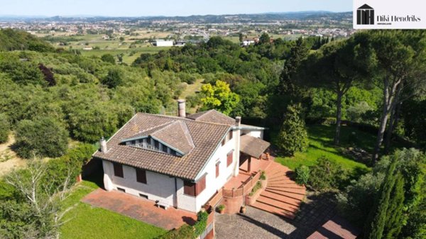 casa indipendente in vendita a Santa Maria a Monte