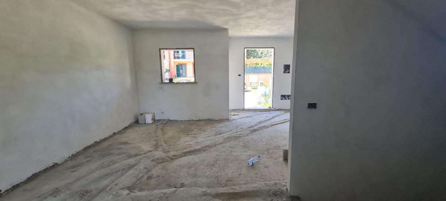 casa indipendente in vendita a Santa Maria a Monte in zona Pregiuntino