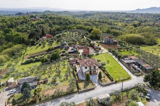 casa indipendente in vendita a Santa Maria a Monte
