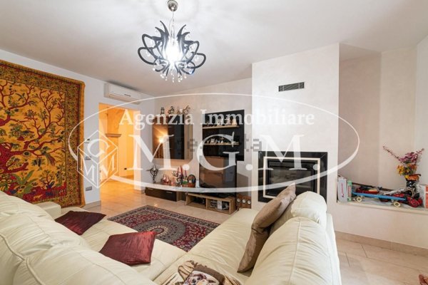 casa indipendente in vendita a Santa Maria a Monte in zona Cerretti