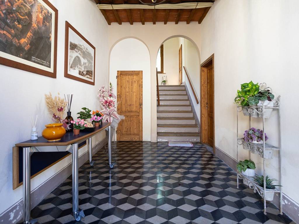 appartamento in vendita a Santa Maria a Monte