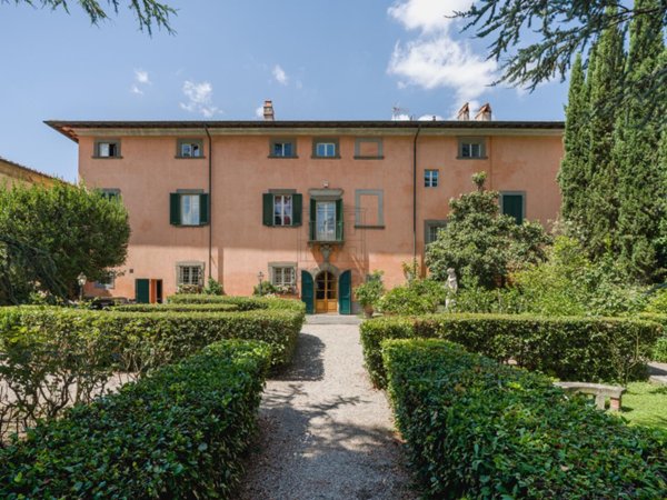 villa in vendita a Santa Maria a Monte in zona Montecalvoli