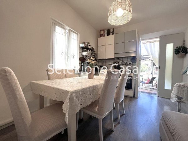 casa indipendente in vendita a Santa Maria a Monte in zona Pregiuntino