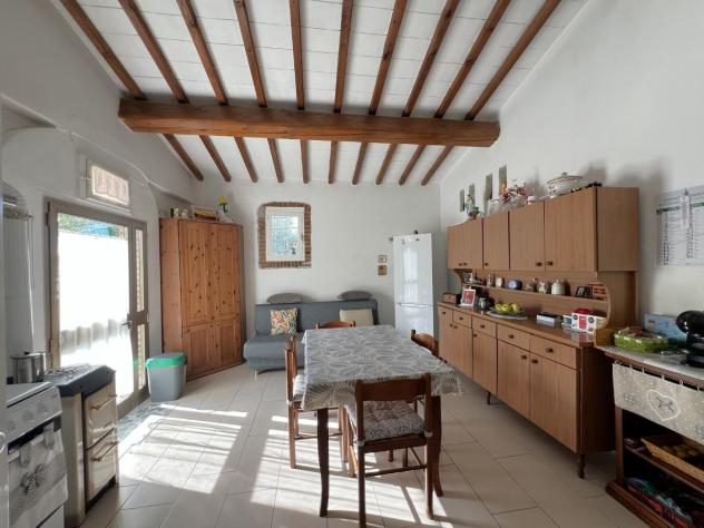 casa indipendente in vendita a Santa Maria a Monte in zona Pregiuntino