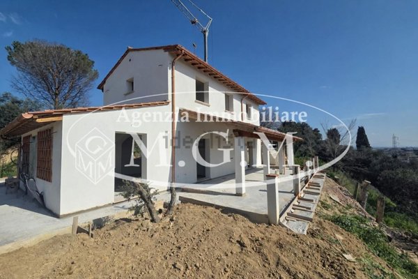 casa indipendente in vendita a Santa Maria a Monte in zona Cerretti