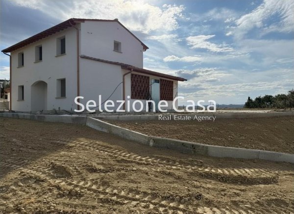 casa indipendente in vendita a Santa Maria a Monte in zona Pregiuntino