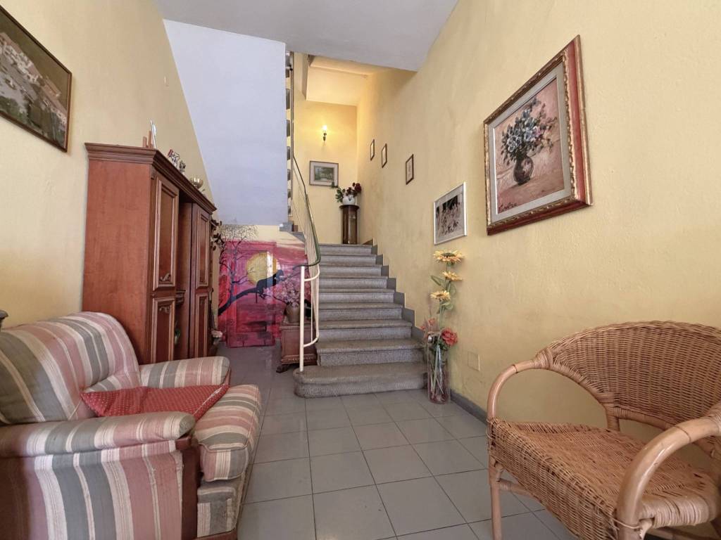 appartamento in vendita a Santa Maria a Monte in zona Pregiuntino