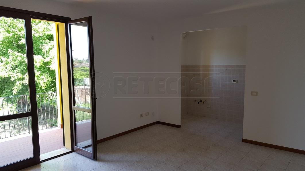 appartamento in vendita a Santa Maria a Monte in zona Pregiuntino