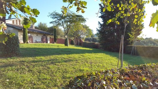 casa indipendente in vendita a Santa Maria a Monte in zona Pregiuntino