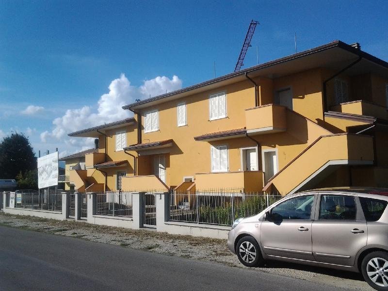 appartamento in vendita a Santa Maria a Monte in zona Pregiuntino