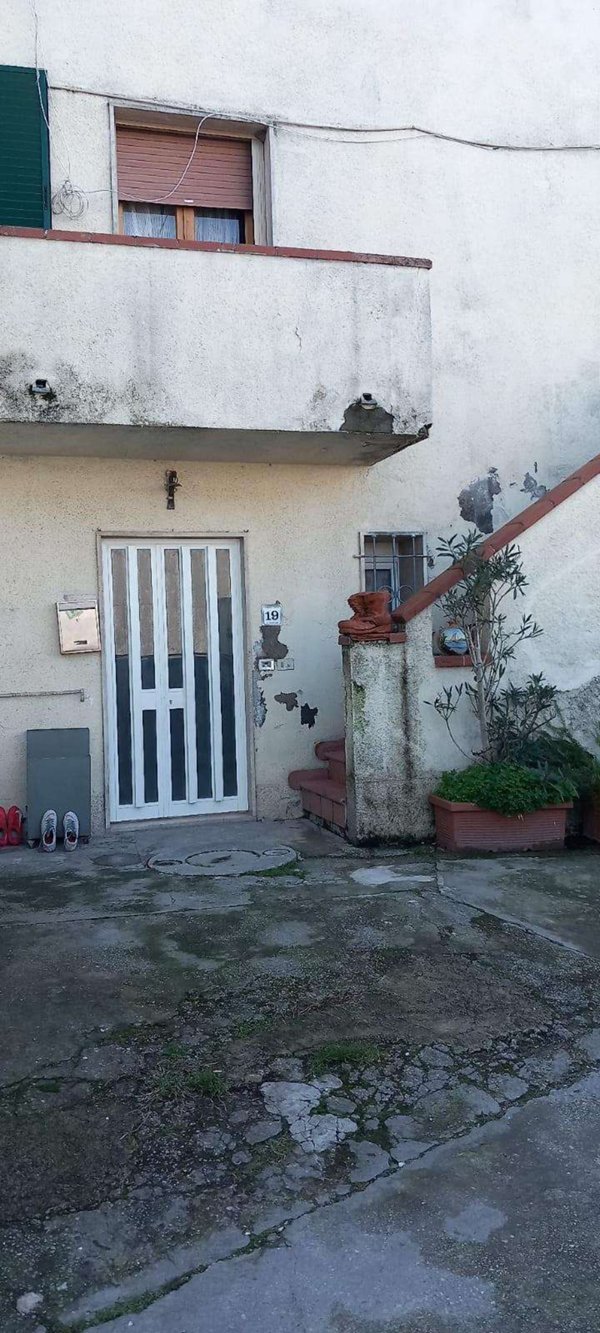 appartamento in vendita a Santa Maria a Monte in zona Pregiuntino
