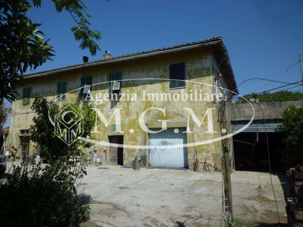 casa indipendente in vendita a Santa Maria a Monte in zona Montecalvoli