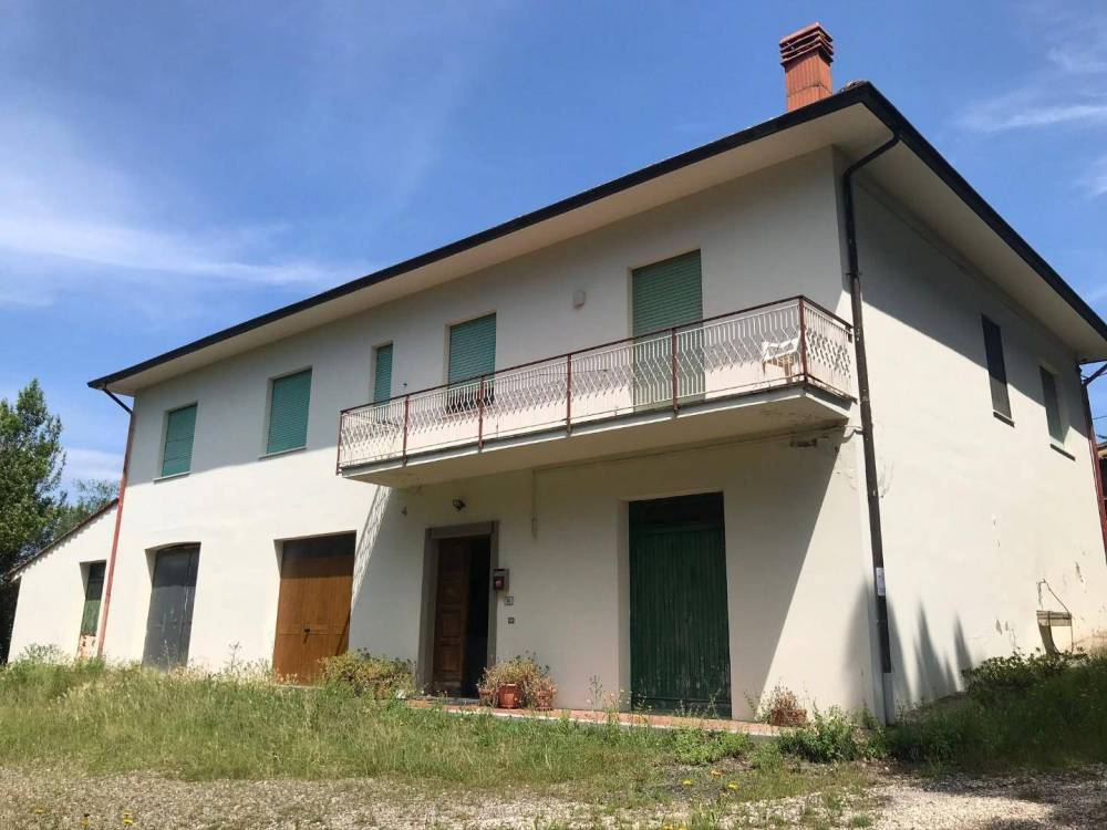 casa indipendente in vendita a Terricciola