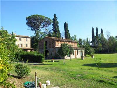 casa indipendente in vendita a Terricciola
