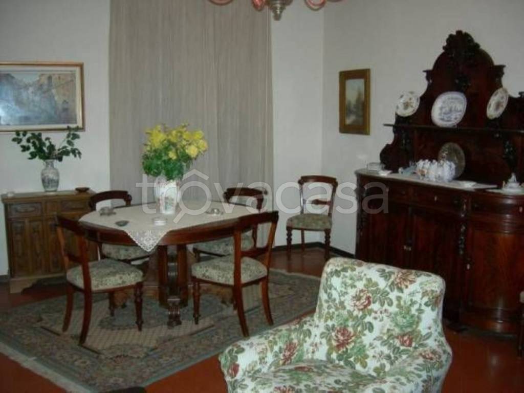casa indipendente in vendita a Terricciola