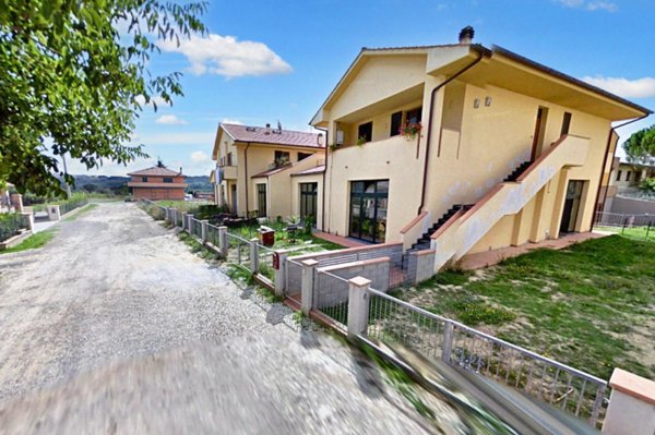 negozio in vendita a Terricciola in zona La Rosa