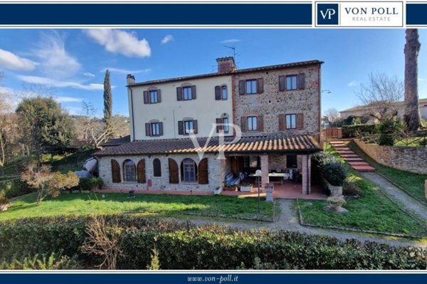 casa indipendente in vendita a Terricciola
