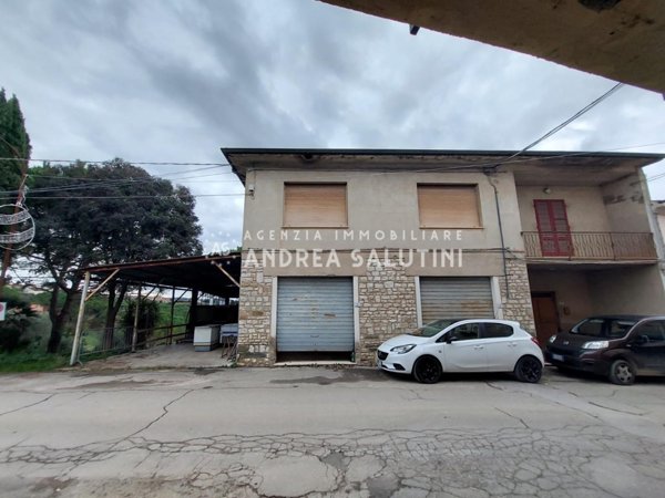 casa indipendente in vendita a Terricciola in zona Chientina