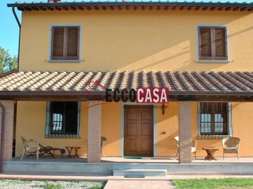 casa indipendente in vendita a Terricciola