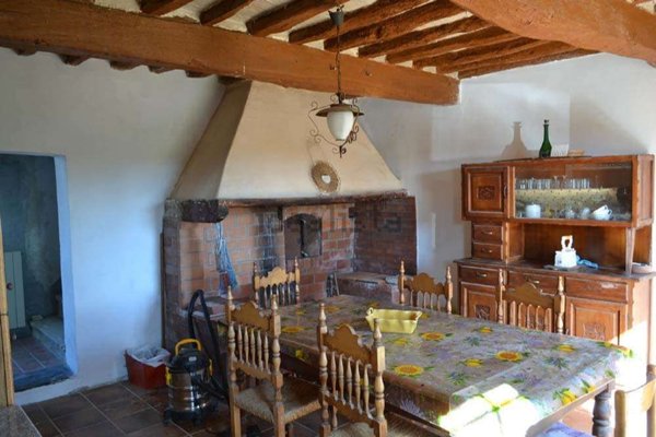casa indipendente in vendita a Terricciola