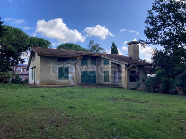 casa indipendente in vendita a Terricciola
