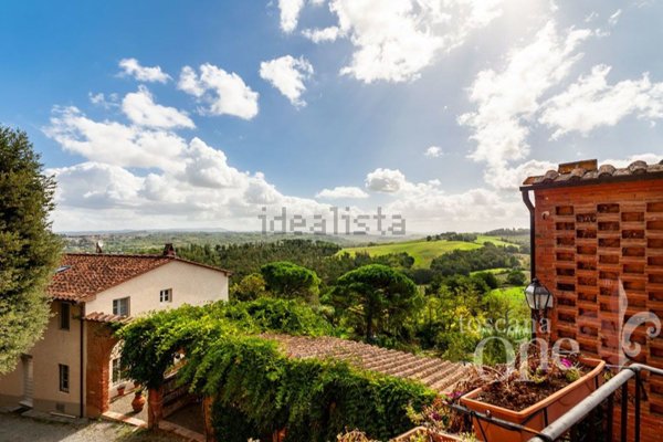casa indipendente in vendita a Terricciola