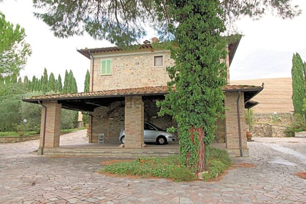 casa indipendente in vendita a Terricciola